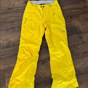 Girls Medium Northface snow pants & Obermeyer coat